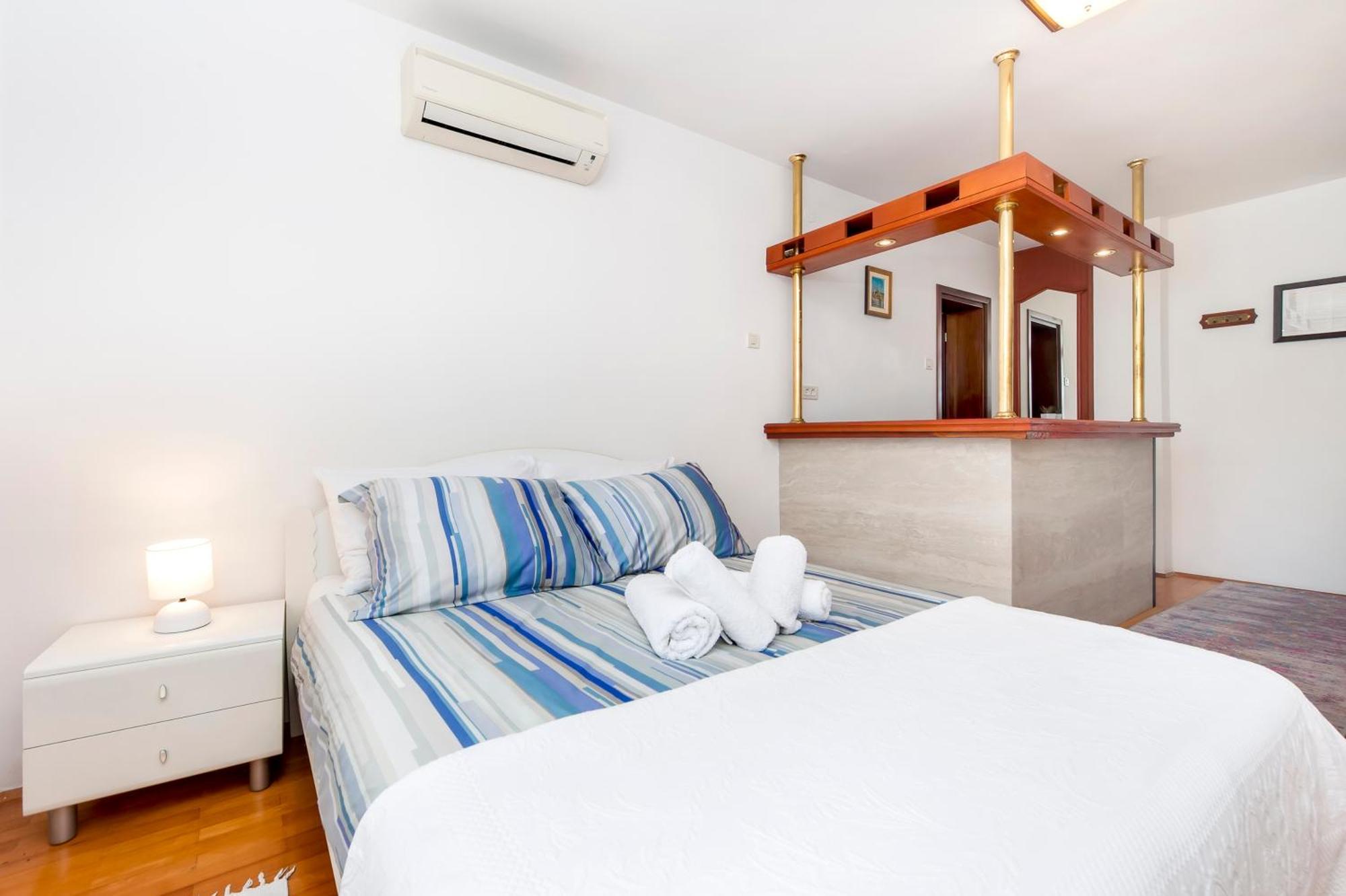 Apartments Carmelo Rovinj Luaran gambar