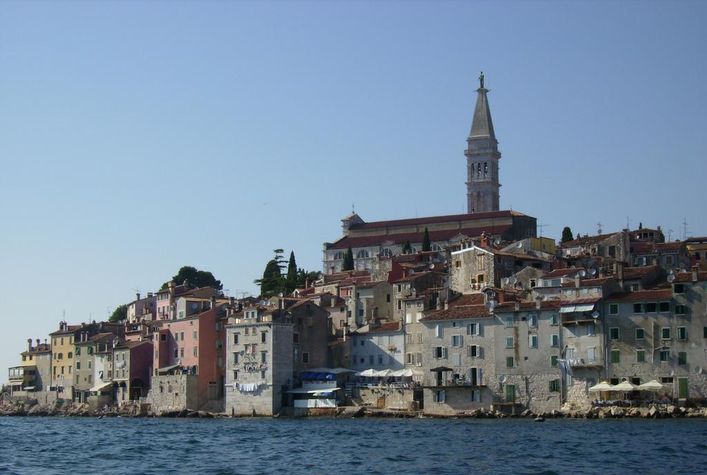 Apartments Carmelo Rovinj Luaran gambar