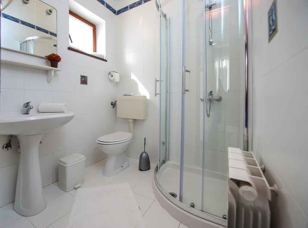 Apartments Carmelo Rovinj Bilik gambar